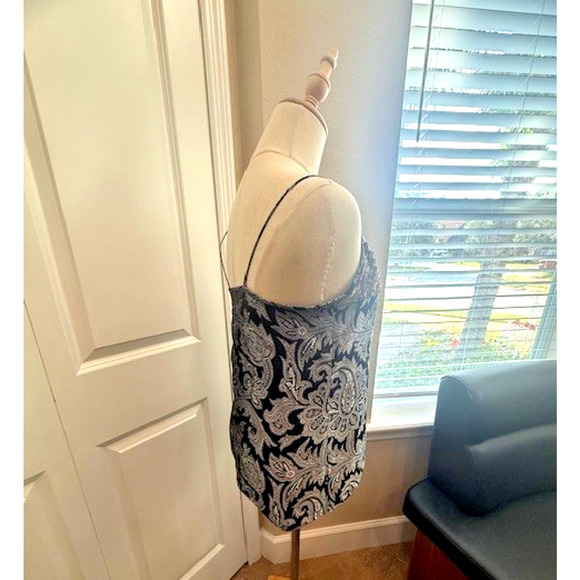 Louis Vuitton Metal Beaded Silk Paisley Printed Tank Top Camisole Women SZ 34 XS - Picture 5 of 16